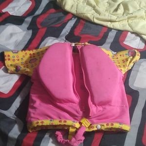 30-50 lb life jacket swimming water wear
